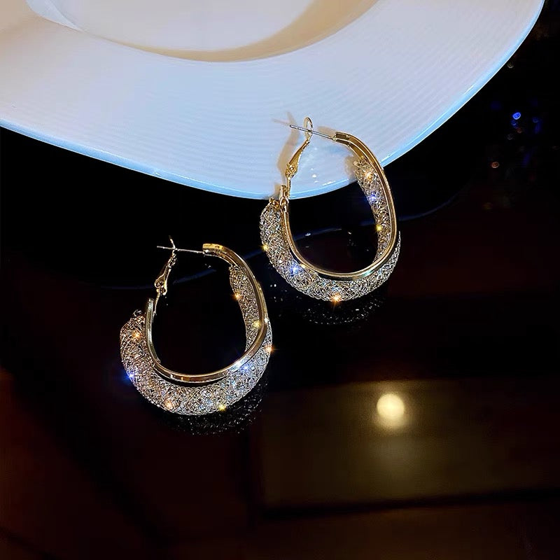 【Hot Sale】Fashion Golden Oval Earrings
