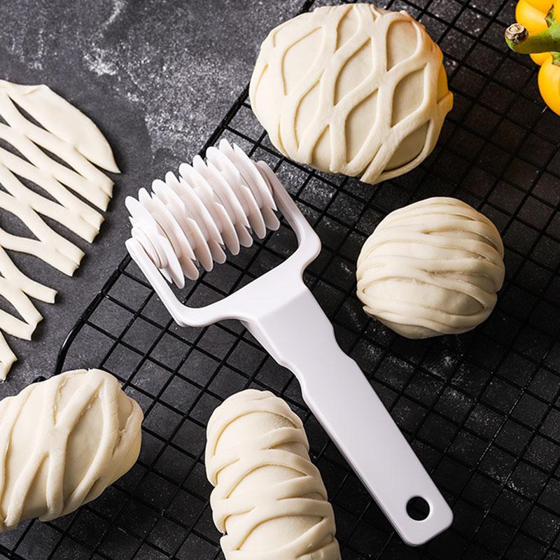 Pastry Lattice Roller Cutter